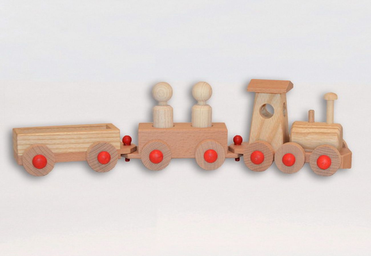 Zug mit Lokomotive, L 35 cm, B 7.2 cm, H 9 cm Hergestellt in St. Urban, Patientenarbeit